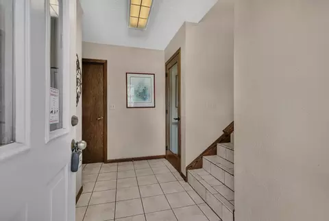 Entry Way - 6992 43rd Ave SE, Saint Cloud, MN 56304 photo 1 of 3