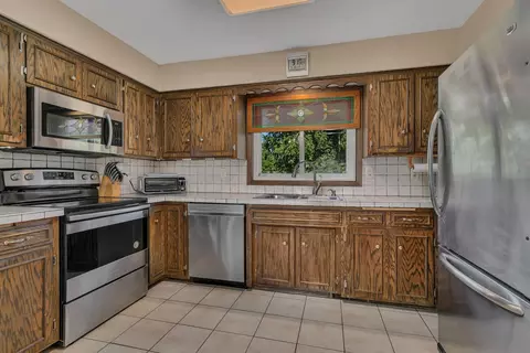 Kitchen - 6992 43rd Ave SE, Saint Cloud, MN 56304 photo 1 of 1