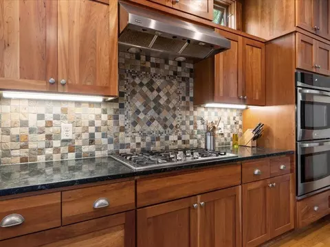 Kitchen - 309 Bluff Ave, Brainerd, MN 56401 photo 2 of 5