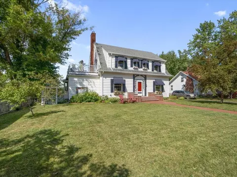 Exterior - 309 Bluff Ave, Brainerd, MN 56401 photo 5 of 12