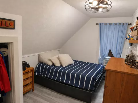 Bedroom - 112 4th Ave NE, Brainerd, MN 56401 photo 4 of 4
