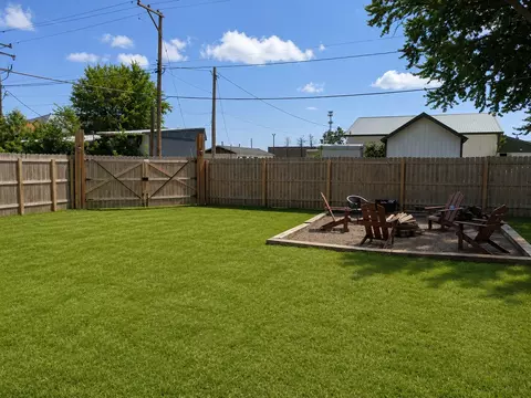Exterior - 112 4th Ave NE, Brainerd, MN 56401 photo 5 of 7