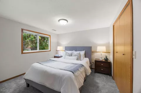 Bedroom - 5700 Deer Trl E, Shoreview, MN 55126 photo 4 of 4