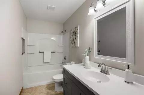 Bath - 5700 Deer Trl E, Shoreview, MN 55126 photo 1 of 2