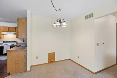 Dining - 4143 Ruby Ln #72, Eagan, MN 55122 photo 1 of 1