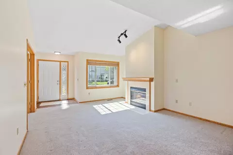 Living - 4143 Ruby Ln #72, Eagan, MN 55122 photo 3 of 5