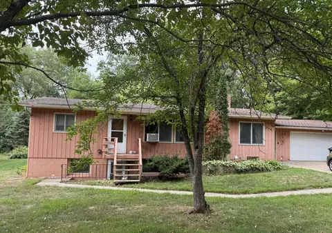 213 8th Ave N, Sartell, MN 56377
