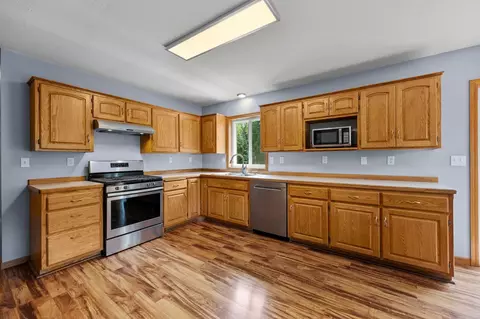 Kitchen - 6029 190th St, Milaca, MN 56353 photo 1 of 4