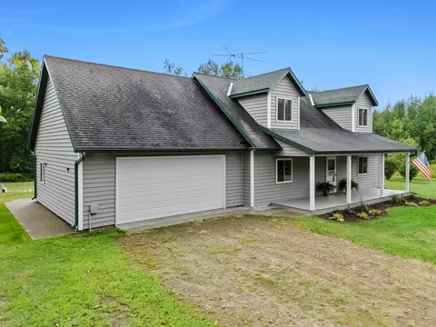 Exterior - 6029 190th St, Milaca, MN 56353 photo 2 of 21