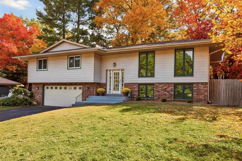 761 Torchwood Ct, New Brighton, MN 55112