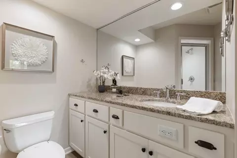 Bath - 205 Mill St #S204, Excelsior, MN 55331 photo 4 of 4