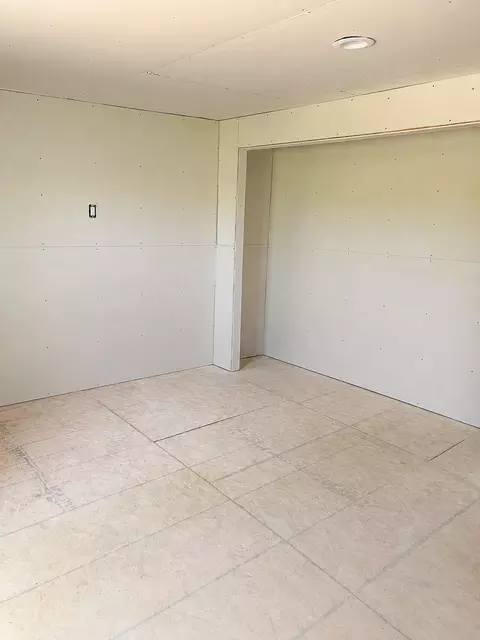 Bedroom - 423 3rd Ave, Mapleton, ND 58059 photo 3 of 6
