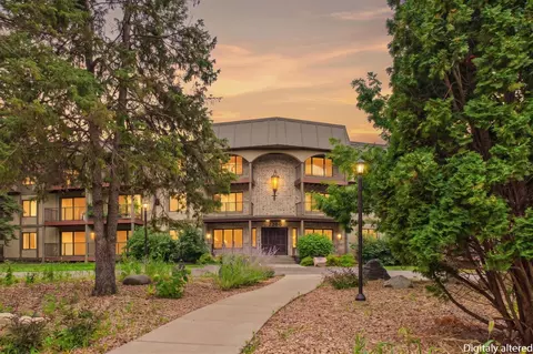 2200 Nevada Ave S #321, Saint Louis Park, MN 55426
