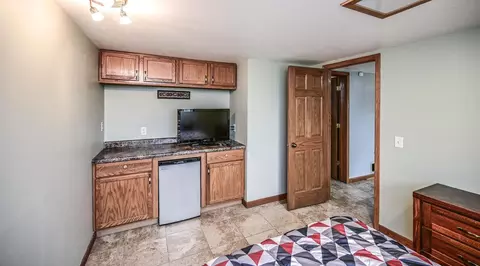 Bedroom - 18166 Faribault Blvd, Faribault, MN 55021 photo 9 of 11