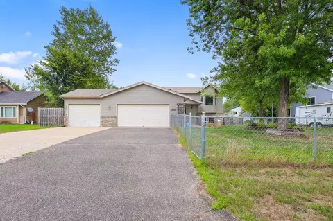 23655 Eldorado St NW, Saint Francis, MN 55070