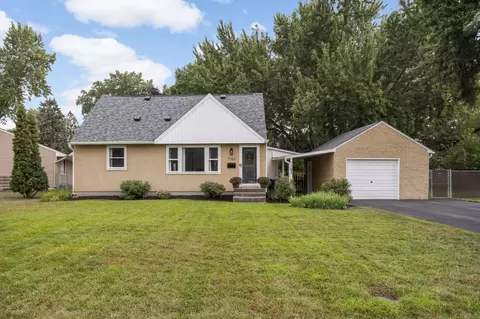 7163 Corliss Way, Inver Grove Heights, MN 55076