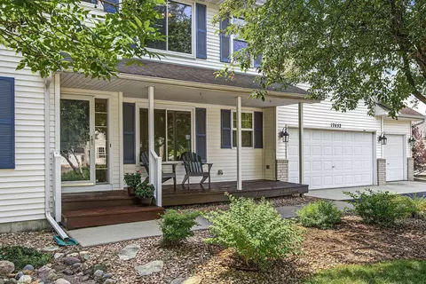 17452 Goodland Path, Lakeville, MN 55044