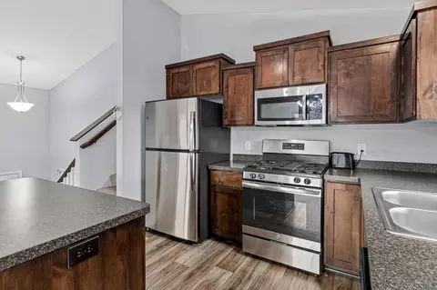Kitchen - 825 Highview Loop SE, Pine City, MN 55063 photo 4 of 5