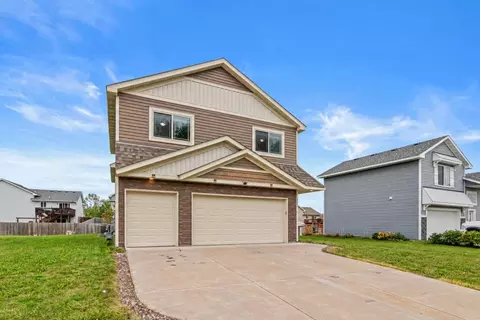 Exterior - 825 Highview Loop SE, Pine City, MN 55063 photo 3 of 3