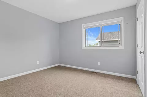 Bedroom - 825 Highview Loop SE, Pine City, MN 55063 photo 8 of 8