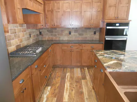 Kitchen - 11793 Forestview Dr, Baxter, MN 56425 photo 3 of 5
