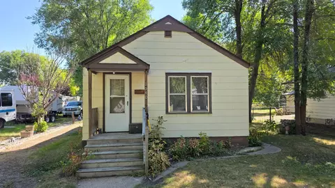 1540 14 12 St S, Fargo, ND 58103