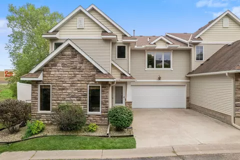 1826 13th St W, Hastings, MN 55033