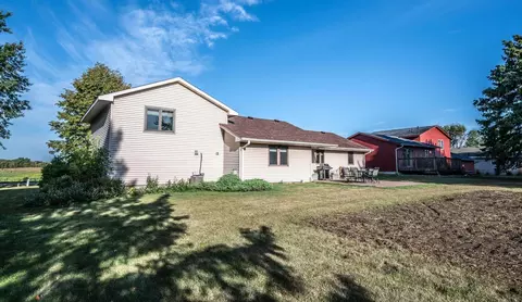 Exterior - 23690 Main St, Hampton, MN 55031 photo 2 of 8