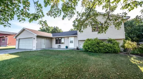 Exterior - 23690 Main St, Hampton, MN 55031 photo 6 of 8
