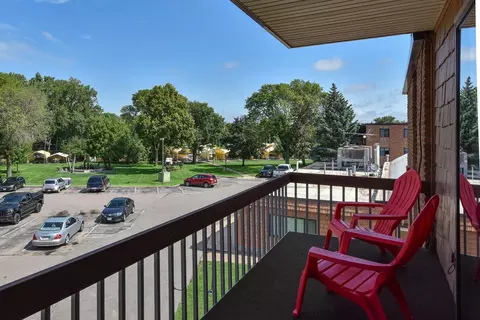 Exterior - 5440 Three Points Blvd #536, Mound, MN 55364 photo 2 of 11