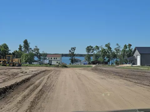 Lt1blk2 Tbd, Detroit Lakes, MN 56501