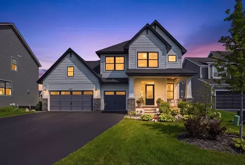 4227 Arbor Bay Bay, Woodbury, MN 55129