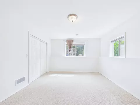 Bedroom - 983 Cook Ave E, Saint Paul, MN 55106 photo 5 of 8