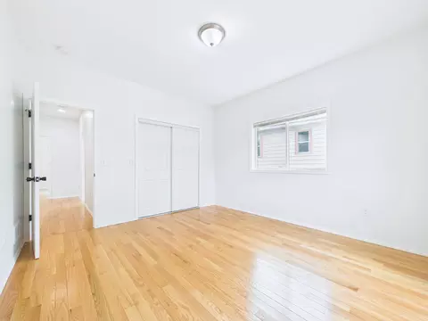 Bedroom - 983 Cook Ave E, Saint Paul, MN 55106 photo 4 of 8