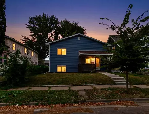 Exterior - 983 Cook Ave E, Saint Paul, MN 55106 photo 2 of 6