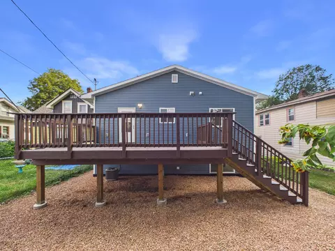 Exterior - 983 Cook Ave E, Saint Paul, MN 55106 photo 6 of 6
