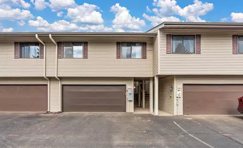 408 Pleasant Dr, Hastings, MN 55033