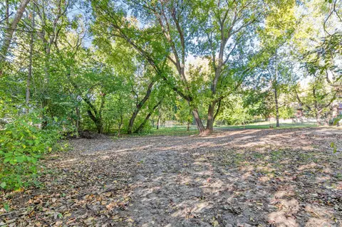 5415 Peterson Rd, White Bear Twp, MN 55127