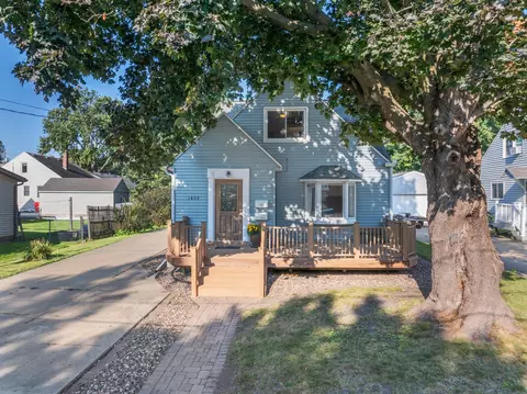 1409 7th Ave NW, Rochester, MN 55901