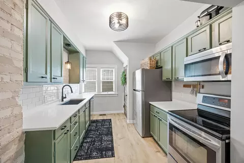 Kitchen - 408 Division St E, Buffalo, MN 55313 photo 1 of 2
