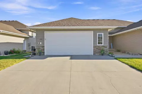 1540 19th Ave E, West Fargo, ND 58078
