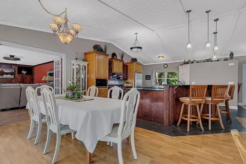 Dining - 11139 264th St, Saint Cloud, MN 56301 photo 1 of 2