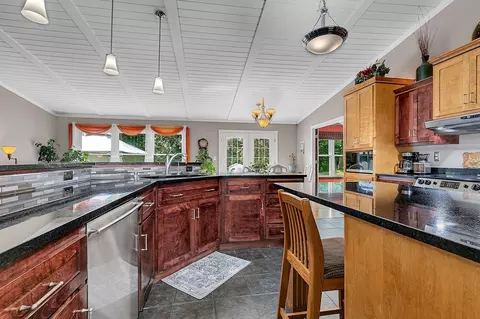 Kitchen - 11139 264th St, Saint Cloud, MN 56301 photo 3 of 9