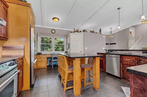 Kitchen - 11139 264th St, Saint Cloud, MN 56301 photo 6 of 9
