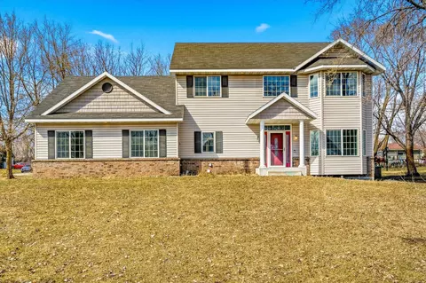 2725 Tranquility Dr, Saint Cloud, MN 56301
