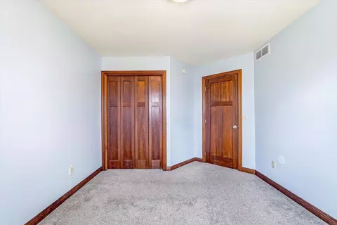 Bedroom - 2725 Tranquility Dr, Saint Cloud, MN 56301 photo 5 of 8