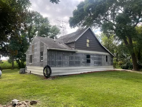 13503 Page Ave, Hutchinson, MN 55350