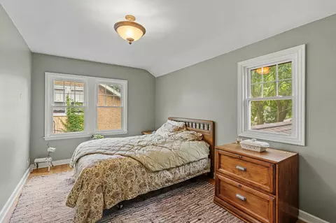 Bedroom - 611 2nd St NE, Faribault, MN 55021 photo 3 of 7