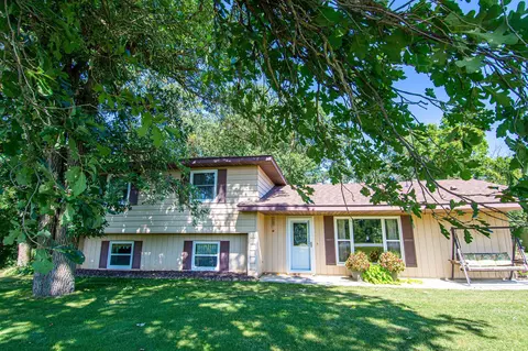 14880 230th St NE, Thief River Falls, MN 56701