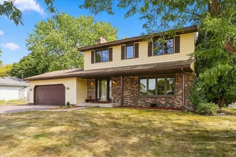 454 Oday St S, Maplewood, MN 55119